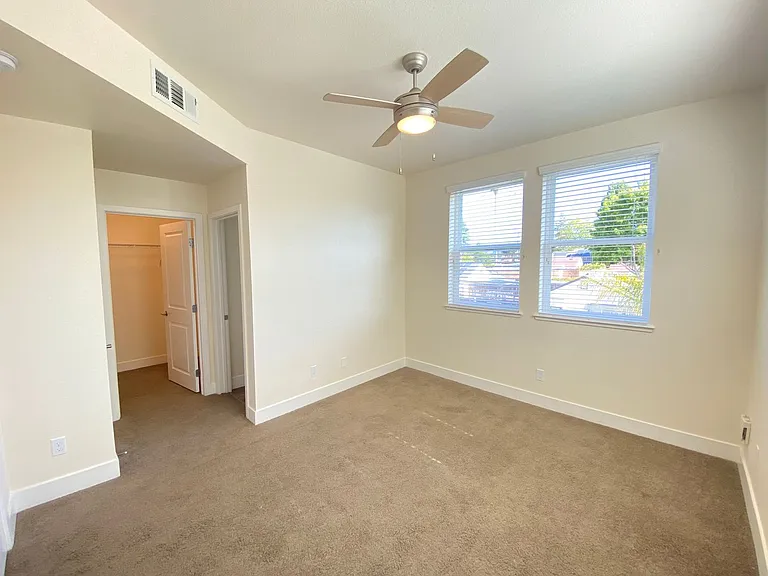 Modern, Spacious Townhome Coming Soon in Highly Desirable Seabright Neighborhood — Photo 21