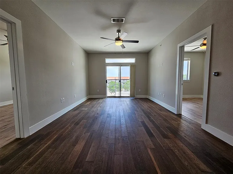 3114 S Congress Ave #302 — Photo 11