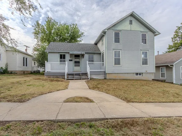 116 E 3rd St, Minneapolis, KS 67467