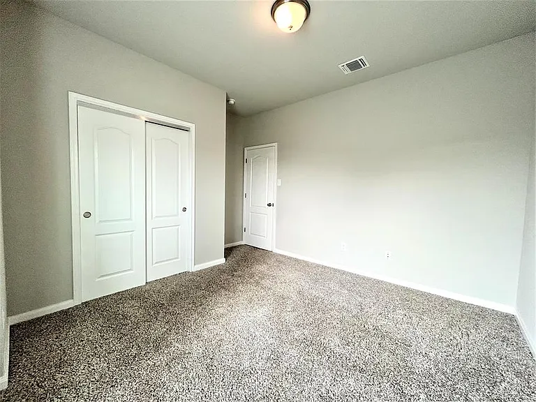 6114 Wheaton — Photo 10