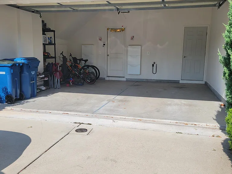 23199 Tradewind Dr — Photo 2