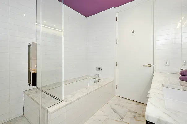 Sold by Level Group | media 5