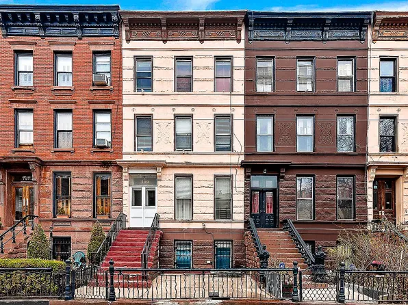 109 Decatur St, Brooklyn, NY 11216