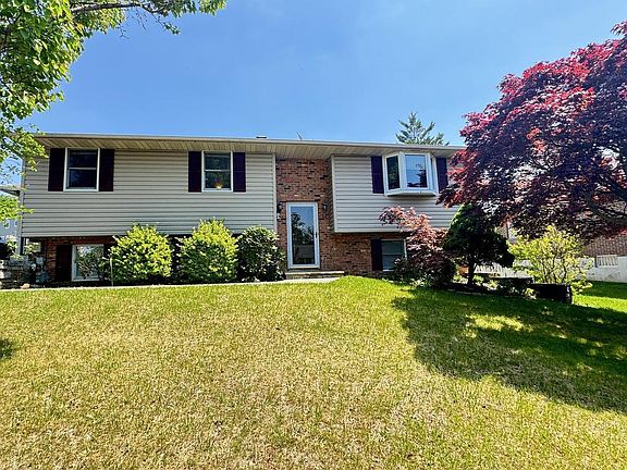 2nd image of 7835 Perry Rd