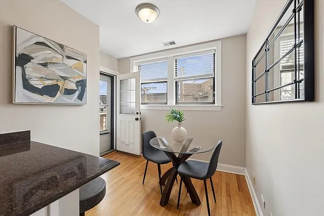 1153 W Grace St #3S — Photo 6