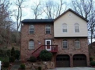 118 Jefferson Dr, Apollo, PA 15613