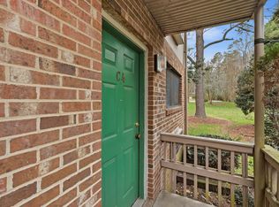 4 Shepherd Ln #C, Chapel Hill, NC 27514