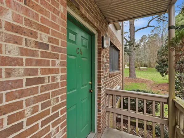 4 Shepherd Ln #C, Chapel Hill, NC 27514