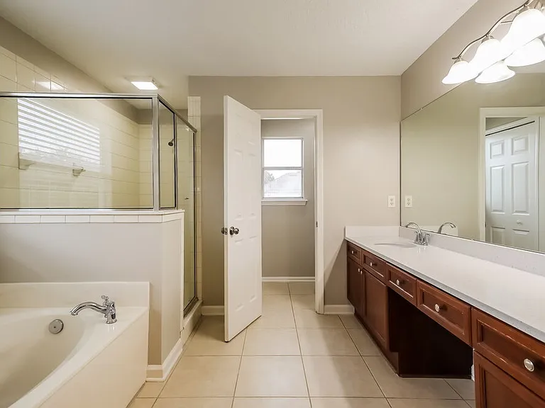 3016 Stonewood Way — Photo 12