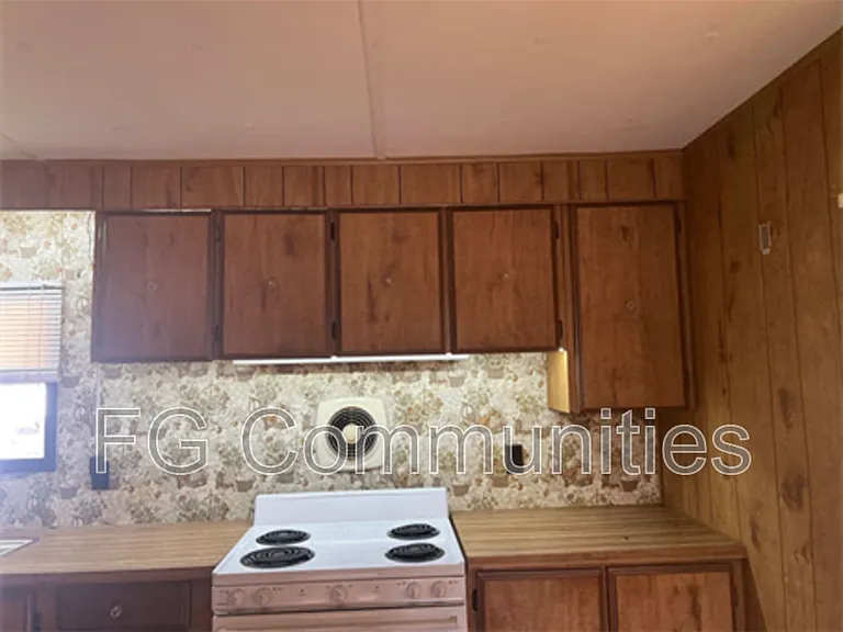 3610 Highlands Rd #18 — Photo 9