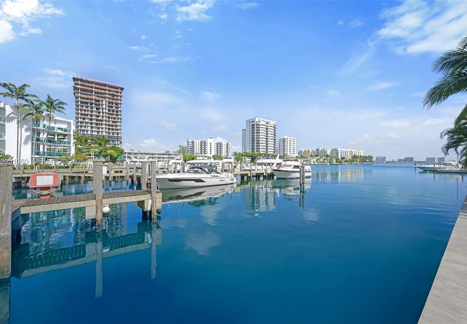 360 Condo B — Photo 3