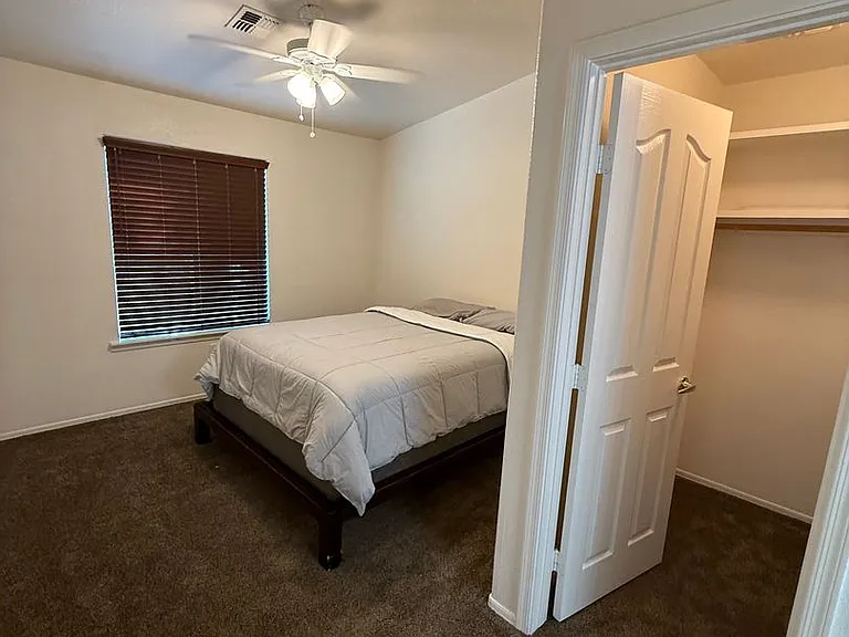 11323 S Kingman Ave — Photo 9