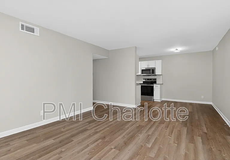 831 McAlway Rd #8 — Photo 3