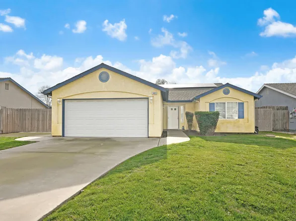 1463 Stanford Court, Hanford, CA 93230