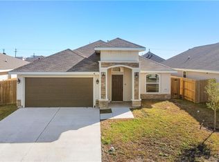 2111 N 26th St, Hidalgo, TX 78557
