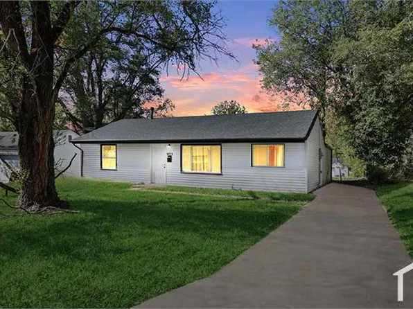 9773 Vickie Pl #1, Saint Louis, MO 63136