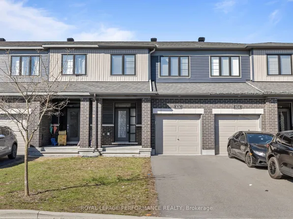 826 Dynasty St, Ottawa, ON K4A 5L4