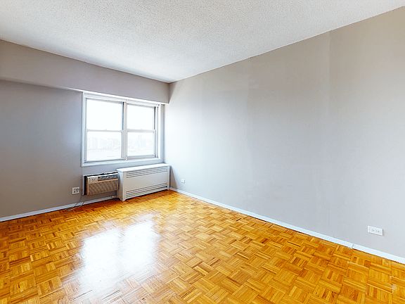 5th image of 80 N Moore St #8039G