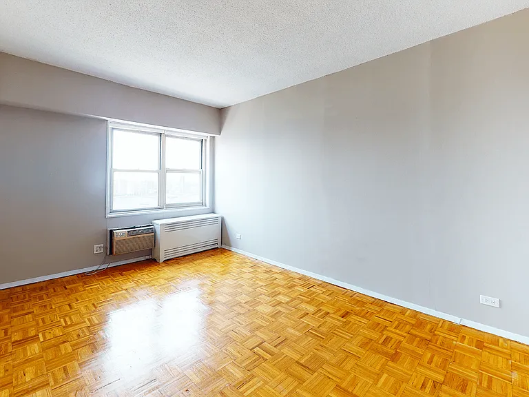 80 N Moore St #8039G — Photo 6