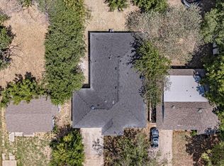 5613 Rickenbacker Pl, Fort Worth, TX 76112