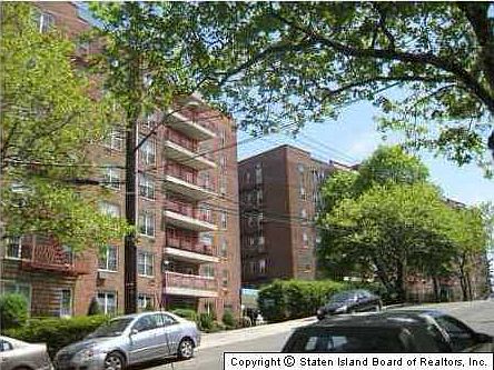 1st image of 55 Austin Pl APT 4Y
