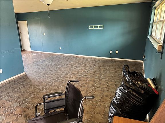 2nd image of 2192 McRay Ave