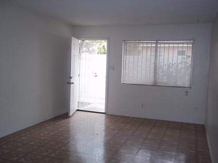 2nd image of 1025 Quincy St APT C