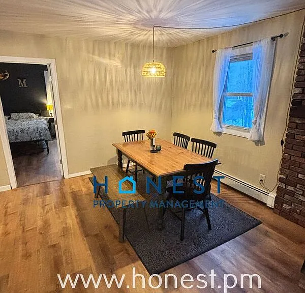 206 Derosay Ave #1 — Photo 9