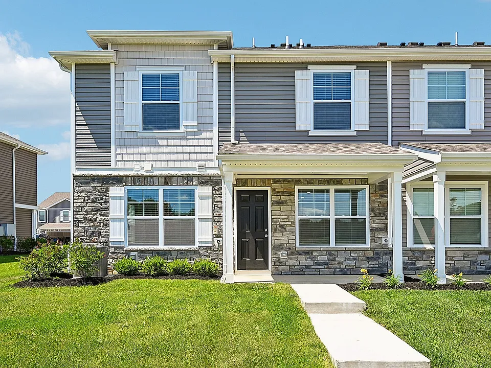 Villas at Maplewood North