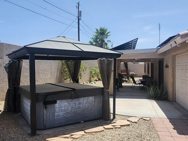 3048 Mirage Dr — Photo 35