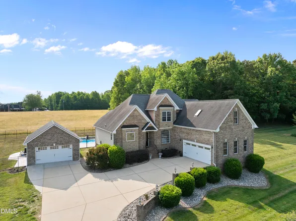 120 Barn Hill Ln, Wake Forest, NC 27587