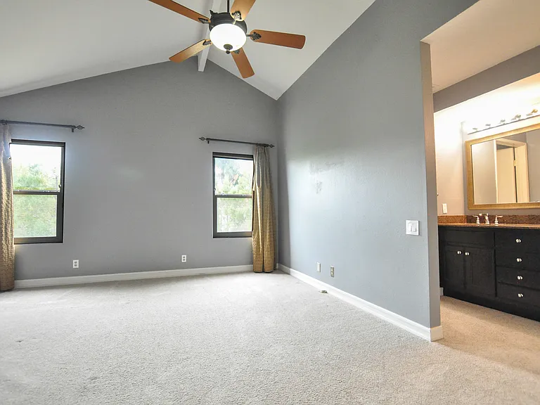283 Heathcliff Pl — Photo 12