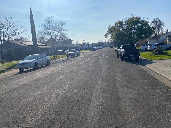 3rd image of 5769 Ortega St