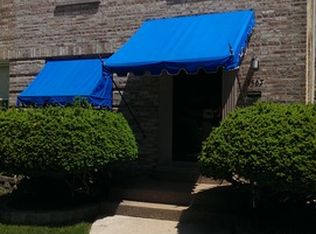 9567 S Yates Blvd, Chicago, IL