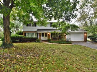 1102 Dunstan Rd, Geneva, IL 60134