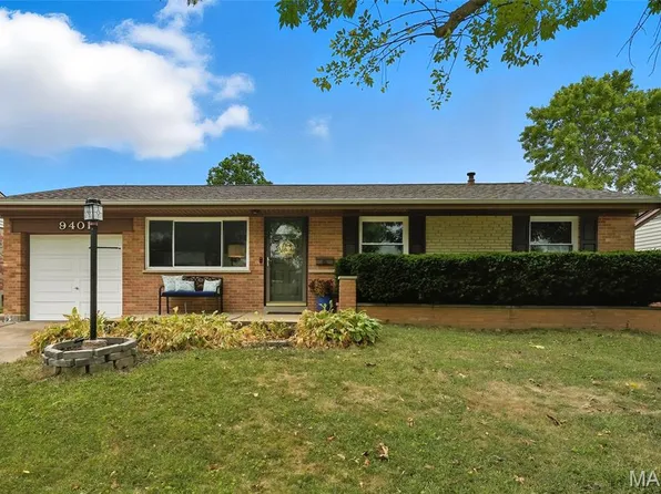 9401 Pancho Dr, Saint Louis, MO 63123
