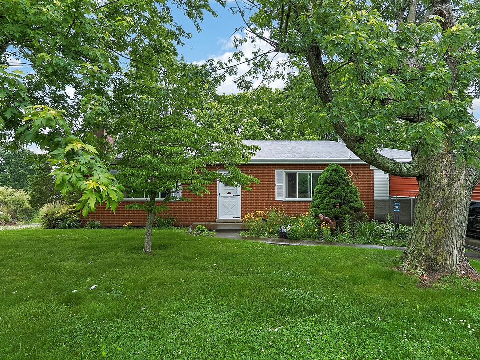 1st image of 50 Roselawn Dr