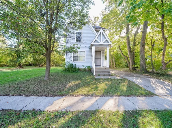 569 E 101st St, Cleveland, OH 44108