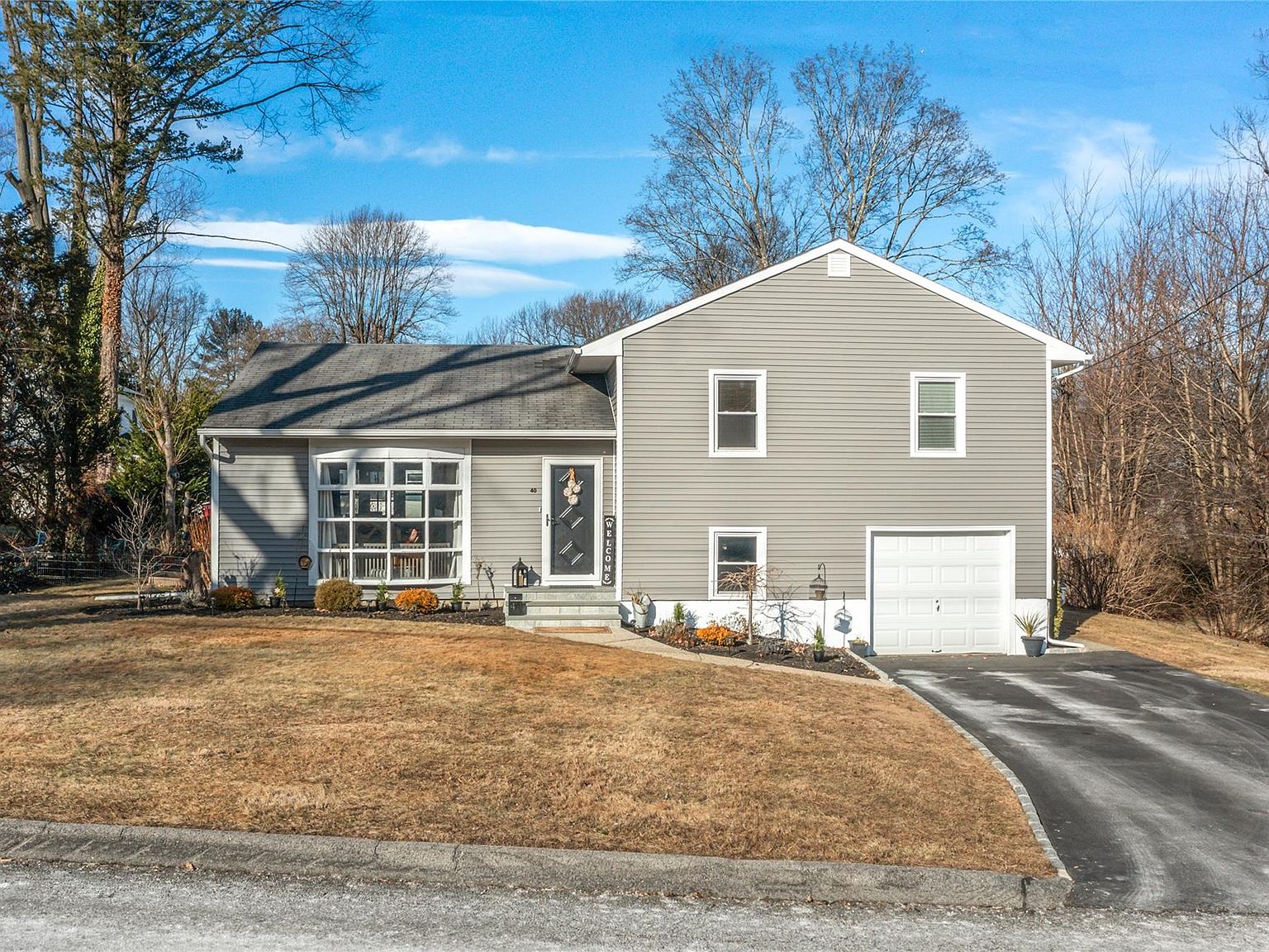 40 Barnwell Drive, White Plains, NY 10607 | Zillow