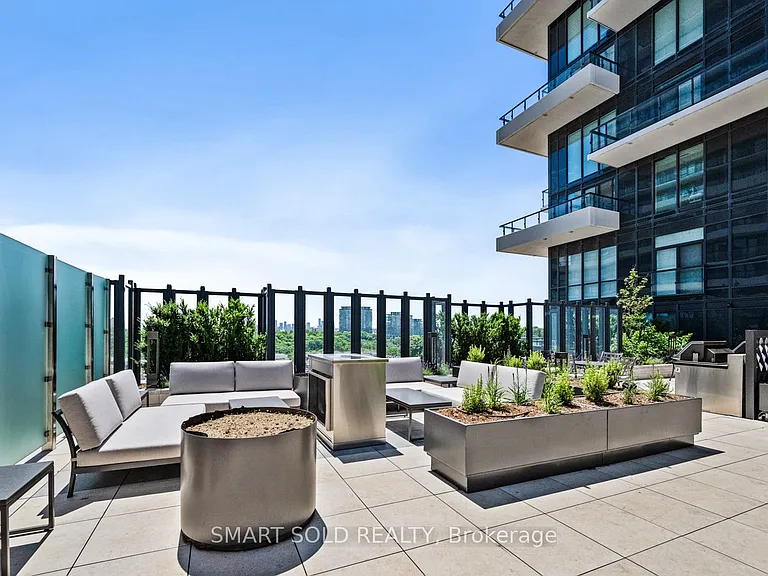 30 Inn On The Park Dr #420 — Photo 33