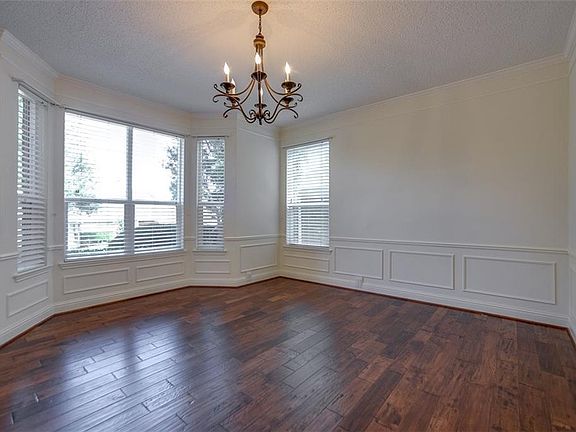 3rd image of 10125 Napa Valley Dr