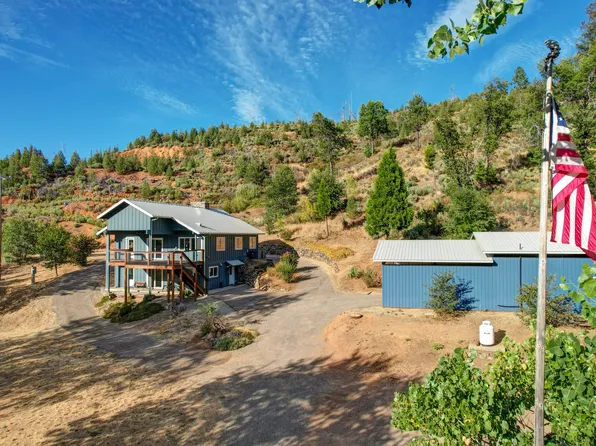 11799 Drunken Gulch Rd, French Gulch, CA 96033