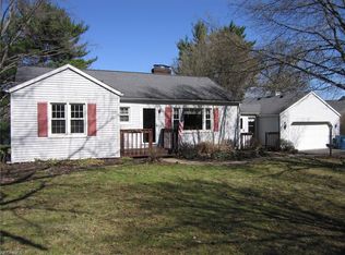 2415 Wadsworth Rd, Barberton, OH 44203