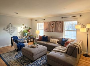 1745 Goldentree Pl, Charlottesville, VA 22911