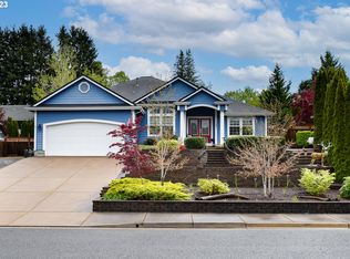 780 Fairview Loop, Cottage Grove, OR 97424