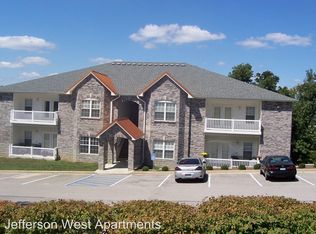 810 Wildwood Dr APT 512, Jefferson City, MO 65109