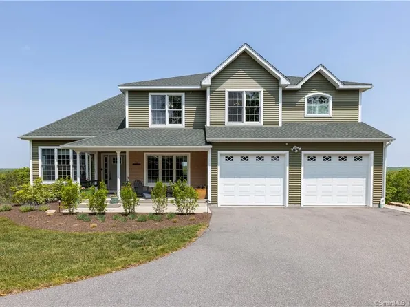 28 Diamond Hill Drive, Salem, CT 06420