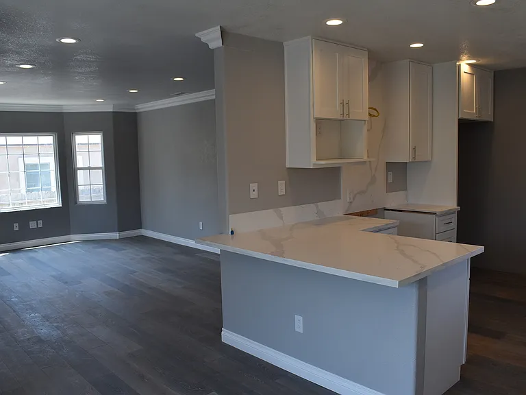 3128 Marlborough Ave — Photo 3