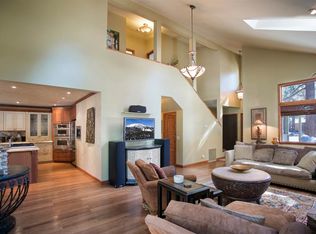 12 Shady Rest Rd, Mammoth Lakes, CA 93546