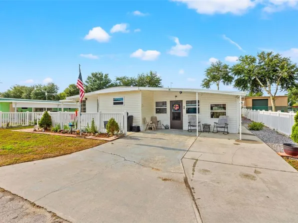 39032 Ola Ave, Zephyrhills, FL 33542